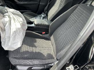 Peugeot 2008 1.2 PureTech  Automaat Active Pack picture 8