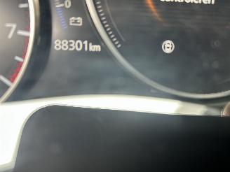 Mazda 3 2.0 SkyActive-G  Hybrid picture 11