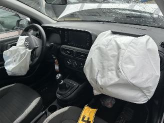Hyundai I-10 1.0i Blue Comfort picture 8