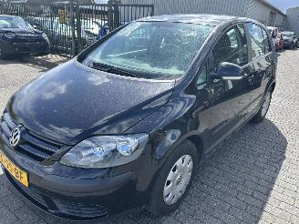 Unfallwagen Volkswagen Golf plus 1.6 FSI  Trendline 2007/1