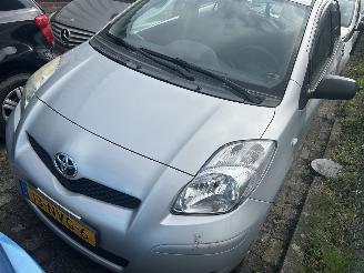 Avarii autoturisme Toyota Yaris 1.0 VVTi Acces 2010/11