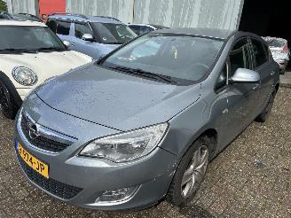 škoda osobní automobily Opel Astra 1.4 Turbo   5 drs 2011/11