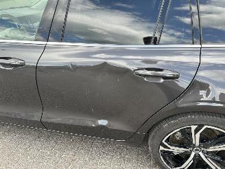 Volvo V-60 2.0 T6 AWD  Recharge Plug-in Hybird Ultra Bright ( Leer-Panoramadak ) picture 9