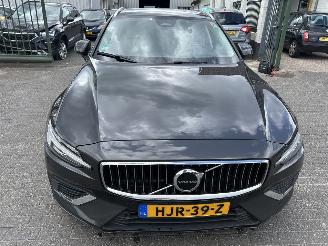 Volvo V-60 2.0 T6 AWD  Recharge Plug-in Hybird Ultra Bright ( Leer-Panoramadak ) picture 2