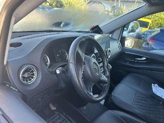 Mercedes Vito 111 CDI picture 9
