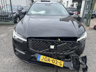 Volvo Xc-60 T6 Plug in Hybrid AWD  Automaat picture 3