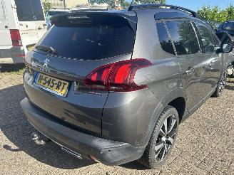 Peugeot 2008 1.2 PureTech  Automaat GT Line picture 4