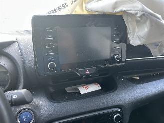 Toyota Yaris 1.5 Hybrid Dynamic  Automaat picture 8