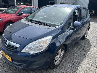 Schadeauto Opel Meriva 1.4 2011/4