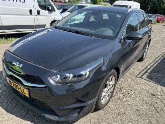 Schadeauto Kia Ceed 1.0 T-GDI  Stationcar   Automaat 2022/10