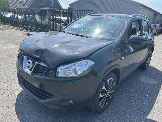 Schadeauto Nissan Qashqai 1.6 Connect Edition 2011/8