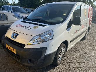 damaged commercial vehicles Peugeot Expert 2.0 HDI  L2H1 2011/1