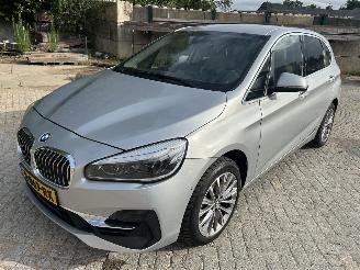 Vaurioauto  passenger cars BMW 2-serie 218i Active Tourer Automaat-Leer 2018/6