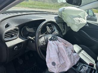 Opel Grandland X 1.2 Turbo picture 12