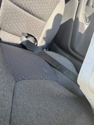 Toyota Yaris Cross 1.5 Hybrid Dynamic  Automaat  (  49 Km !!!! ) picture 16