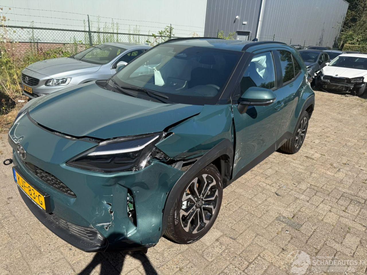 Toyota Yaris Cross 1.5 Hybrid Dynamic  Automaat  (  49 Km !!!! )