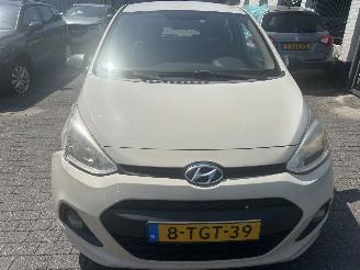 Hyundai I-10 1.0i-Drive picture 2