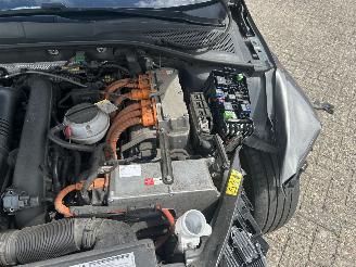 Volkswagen Golf 1.4 TSI GTE  Hybrid Automaat   ( Panoramadak ) picture 4