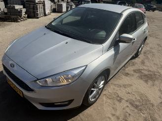 Voiture accidenté Ford Focus 1.0 Lease Edition 2017/11