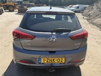 Hyundai I-20 1.2 HP i-Motion picture 5