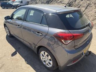 Hyundai I-20 1.2 HP i-Motion picture 6