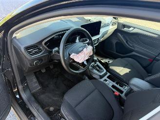 Ford Focus Stationcar 1.0 Hybrid Ecoboost Titanium picture 9