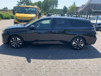 Peugeot 308 SW 1.2 Hybrid  Automaat Allure  ( 632 Km )   nw prijs 42500,00 picture 8