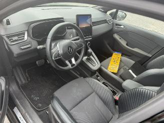 Renault Clio 1.6 E-Tech Full Hybrid 145 esprit Alpine picture 13
