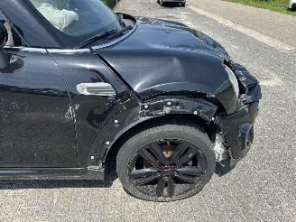 Mini Cooper 1.5 picture 4