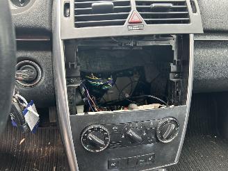 Mercedes B-klasse 180 picture 6