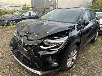uszkodzony samochody osobowe Renault Captur 1.3 Automaat 2020/9