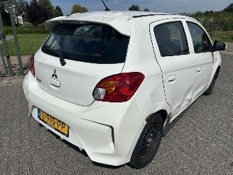Mitsubishi Space-star 1.2 Cool + picture 6