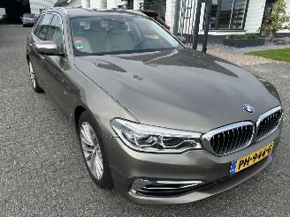 BMW 5-serie 530 i  Touring Automaat  High Executive Luxury picture 3