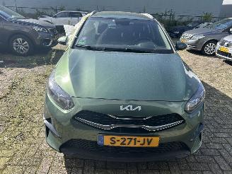 Kia Ceed Stationcar 1.5 T-GDI DynamicLine picture 2