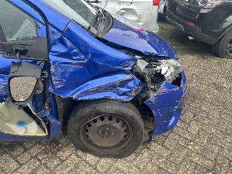 Toyota Yaris 1.5 VVTI  Automaat  Aspiration  3 Drs picture 4
