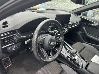 Audi A4 Avant 35 TFSI  Edition Competition  S Line Automaat picture 15