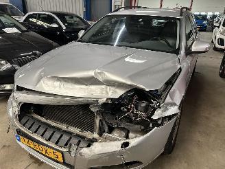 Volvo V-70 1.6  T4  Automaat picture 1