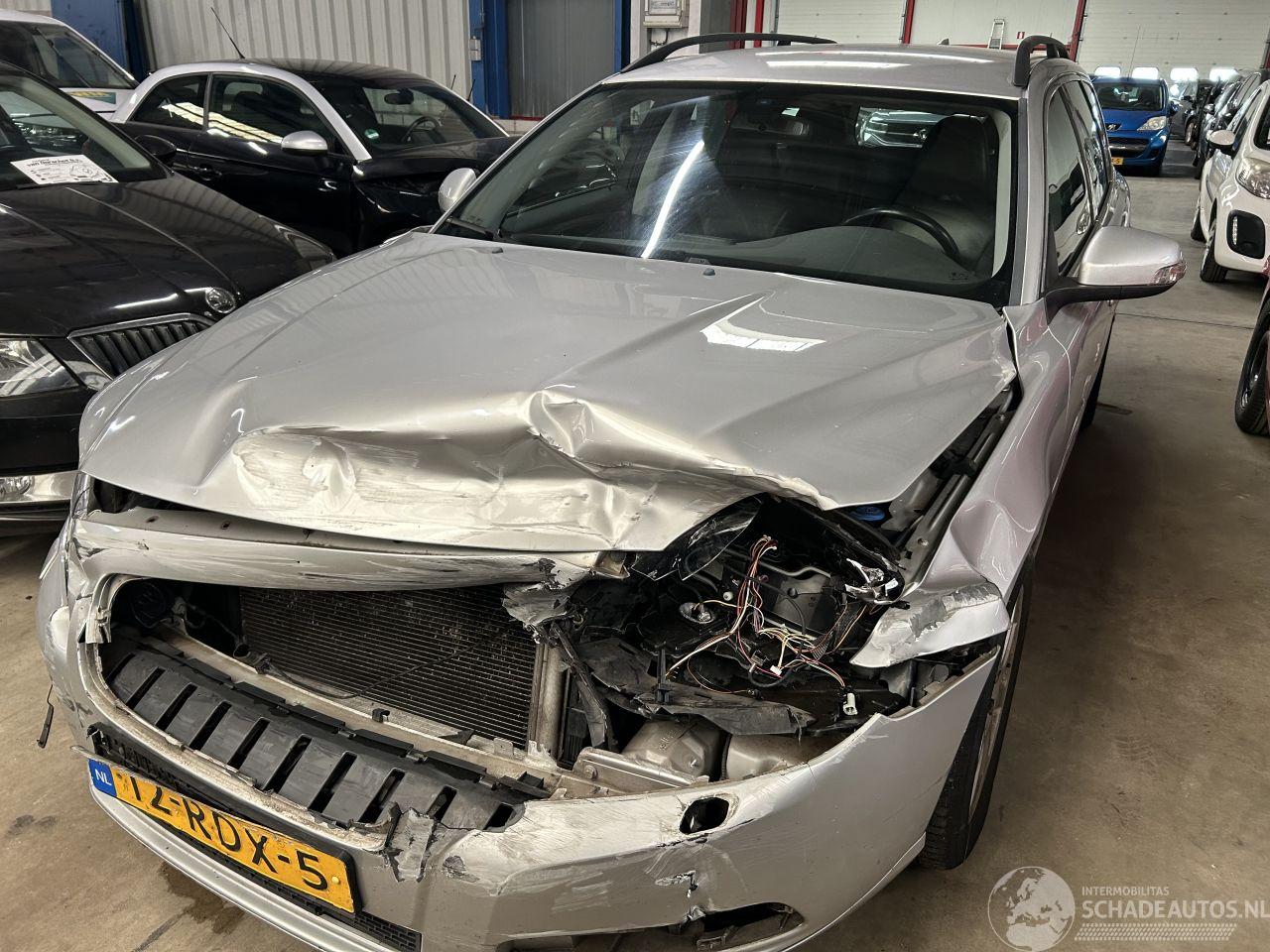 Volvo V-70 1.6  T4  Automaat