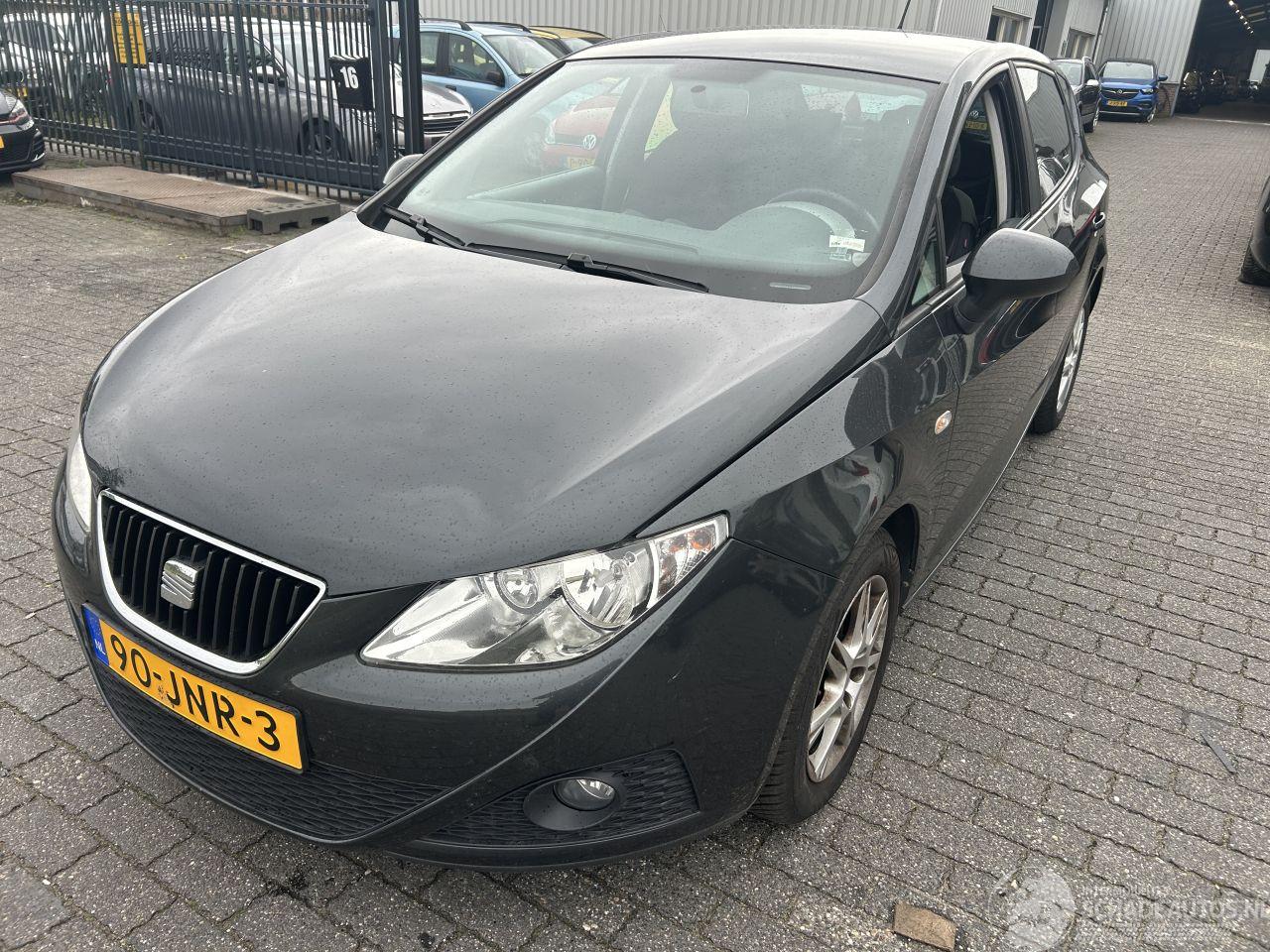 Seat Ibiza 1.4    5 Drs