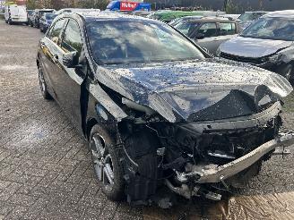 Mercedes A-klasse 180  Edition picture 2