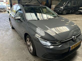 Volkswagen Golf 1.5 TSI Life Business   5 Drs   ( Schadevrij ) Panoramadak picture 3