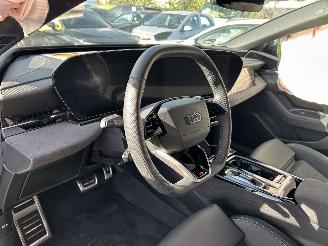 Audi A6 avant etron S Line Edition Automaat  ( Nieuwste Model )  nw prijs 74000,00 picture 18
