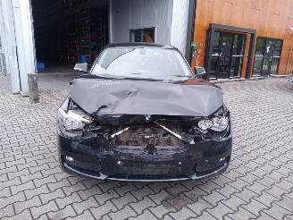 rozbiórka samochody osobowe BMW 1-serie 2013 BMW 116I 2013/9