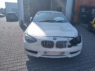 rozbiórka samochody osobowe BMW  2013 BMW 118D 2013/1