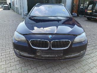 BMW 5-serie 2010 BMW 520D picture 1