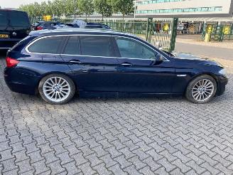 BMW 5-serie 2010 BMW 520D picture 4