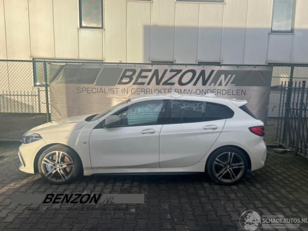 BMW M1 M135 (F40), Hatchback, 2019 M135i xDrive 2.0 TwinPower 16V