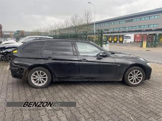 Coche siniestrado BMW 3-serie 3 serie Touring (F31), Combi, 2012 / 2019 318d 2.0 16V 2014/3