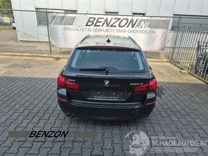 BMW 5-serie 5 serie Touring (F11), Combi, 2009 / 2017 520d xDrive 16V