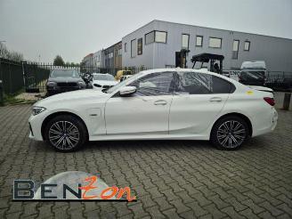BMW 3-serie 3 serie (G20), Sedan, 2018 330e 2.0 TwinPower Turbo 16V picture 2